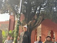 गणतंत्र दिवस पर हरियाणा विधान सभा अधिकारियों ने ध्वज फहराया | –चंडीगढ़, 26 जनवरी